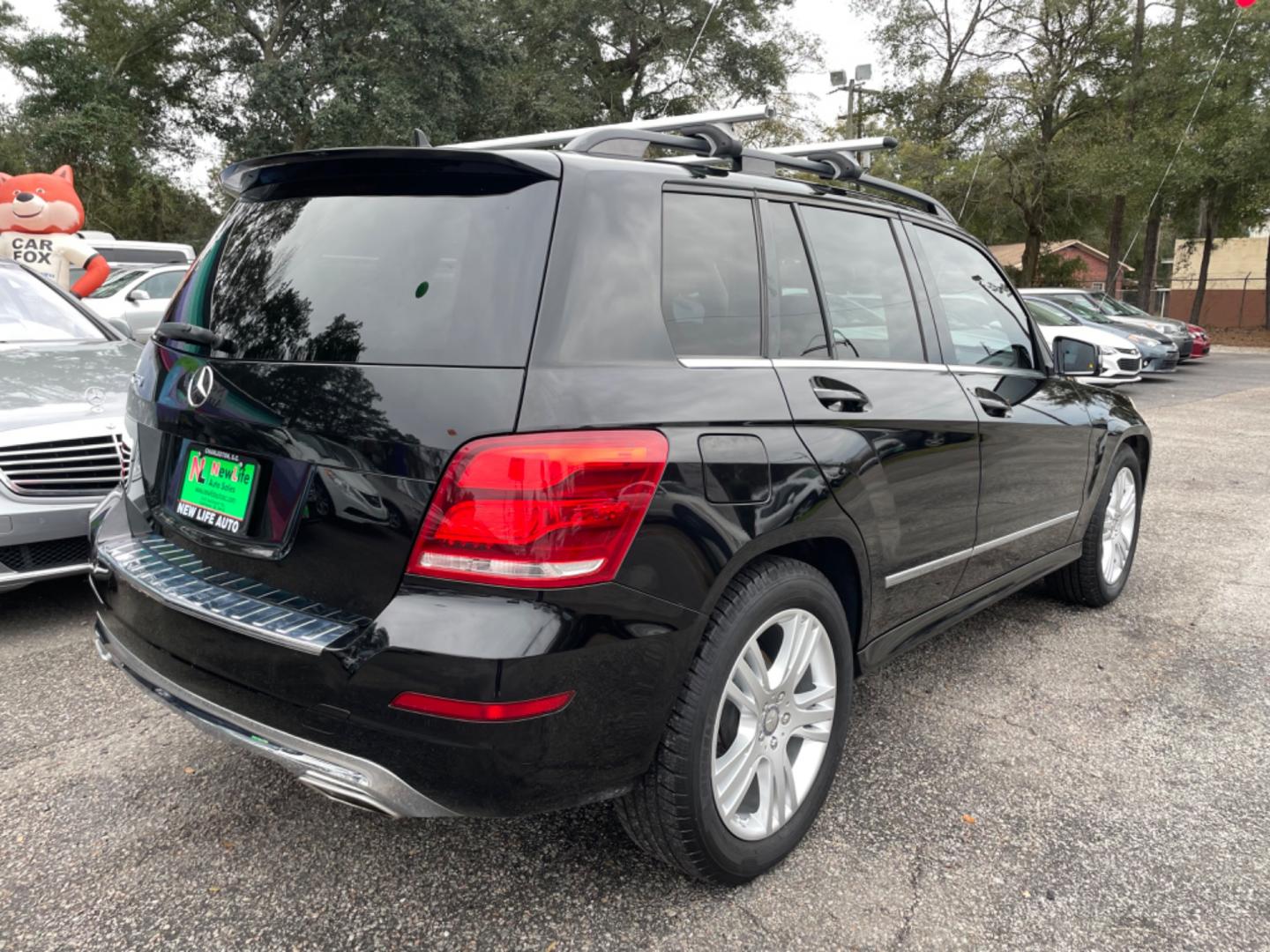 2015 BLACK MERCEDES-BENZ GLK 350 (WDCGG5HBXFG) with an 3.5L engine, Automatic transmission, located at 5103 Dorchester Rd., Charleston, SC, 29418-5607, (843) 767-1122, 36.245171, -115.228050 - Photo#6